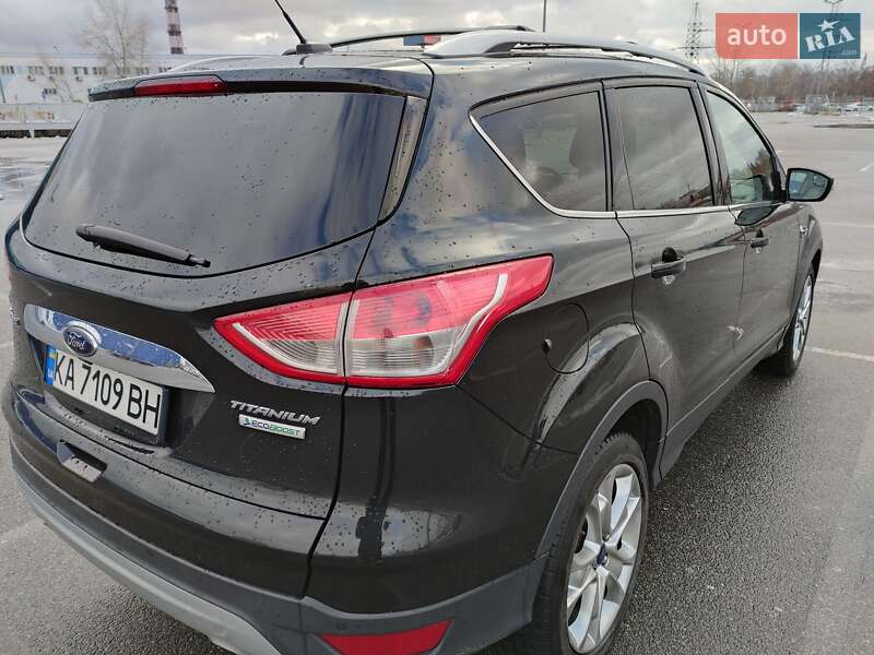 Внедорожник / Кроссовер Ford Escape 2015 в Львове