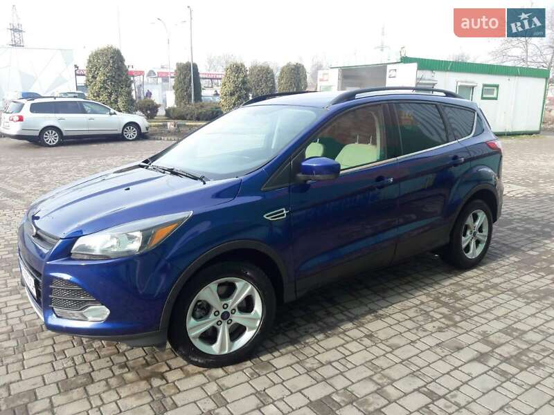 Позашляховик / Кросовер Ford Escape 2014 в Івано-Франківську