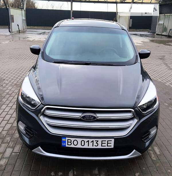 Внедорожник / Кроссовер Ford Escape 2017 в Тернополе