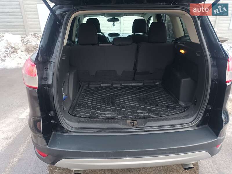 Внедорожник / Кроссовер Ford Escape 2013 в Чернигове