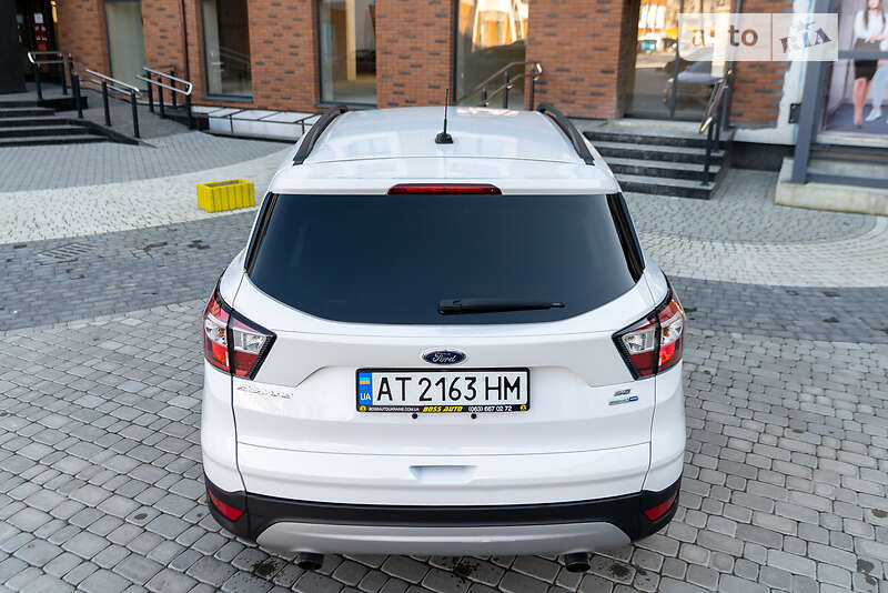 Внедорожник / Кроссовер Ford Escape 2018 в Коломые