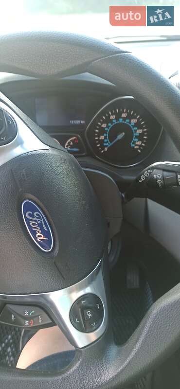 Позашляховик / Кросовер Ford Escape 2014 в Ізяславі