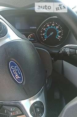 Внедорожник / Кроссовер Ford Escape 2014 в Изяславе