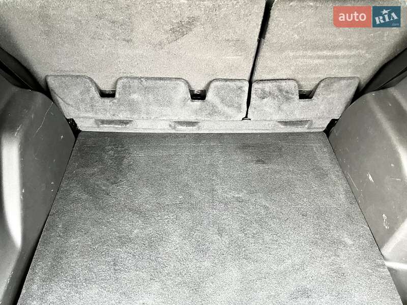 Внедорожник / Кроссовер Ford Escape 2017 в Запорожье