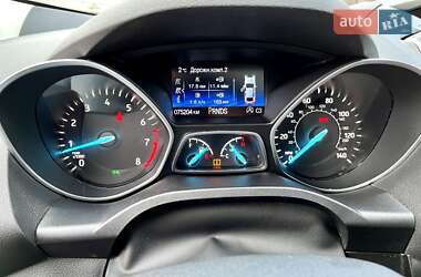 Внедорожник / Кроссовер Ford Escape 2017 в Запорожье