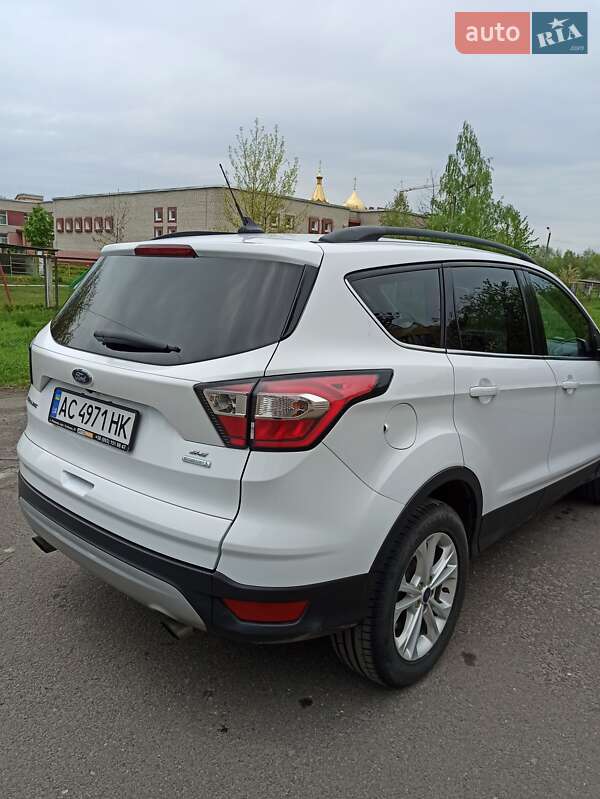Ford Escape 2018