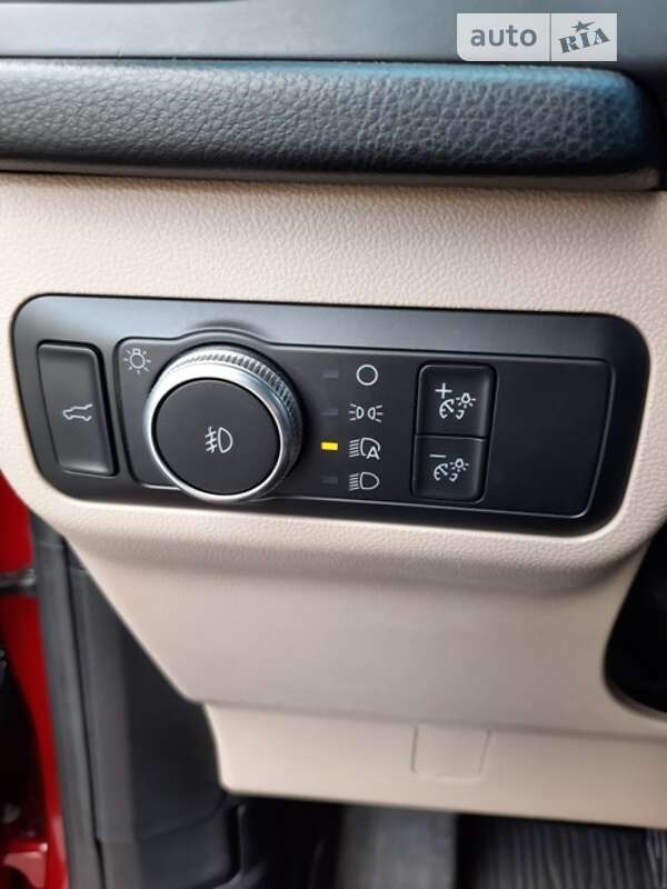 Внедорожник / Кроссовер Ford Escape 2020 в Запорожье