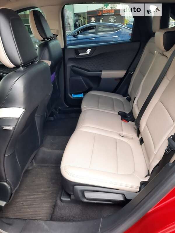 Внедорожник / Кроссовер Ford Escape 2020 в Запорожье