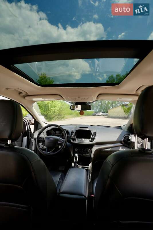 Внедорожник / Кроссовер Ford Escape 2018 в Кременчуге