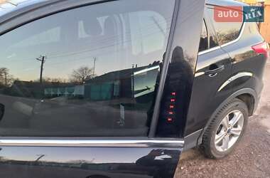 Внедорожник / Кроссовер Ford Escape 2015 в Городне