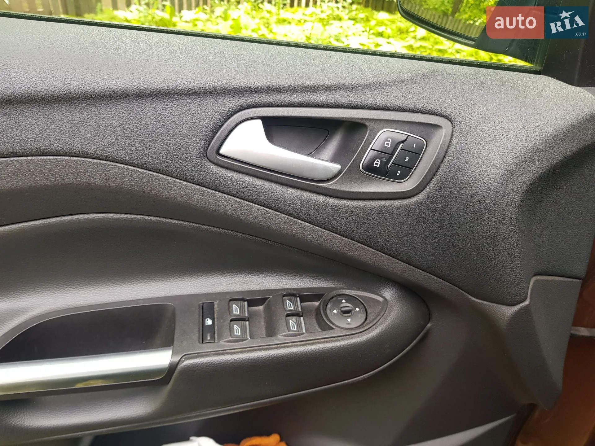 2016 Ford Escape - мініатюра 12