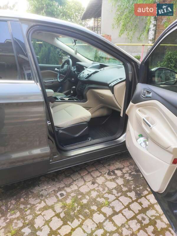 Внедорожник / Кроссовер Ford Escape 2017 в Долинской фото 5 Внедорожник / Кроссовер Ford Escape 2017 в Долинской