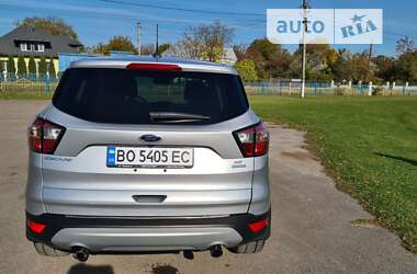 Позашляховик / Кросовер Ford Escape 2017 в Тернополі