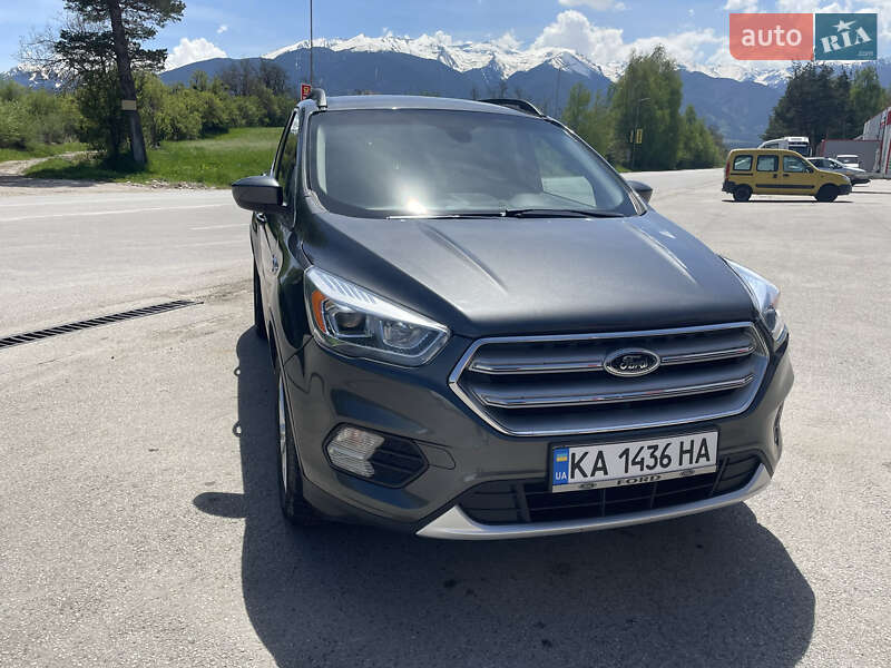 Внедорожник / Кроссовер Ford Escape 2017 в Киеве фото 2 Внедорожник / Кроссовер Ford Escape 2017 в Киеве