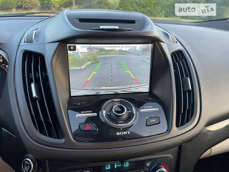 Позашляховик / Кросовер Ford Escape 2016 в Києві
