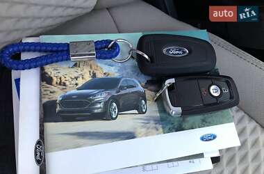 Позашляховик / Кросовер Ford Escape 2020 в Тернополі