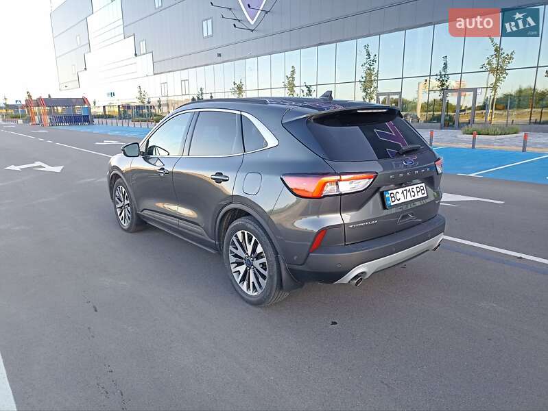 Позашляховик / Кросовер Ford Escape 2020 в Львові