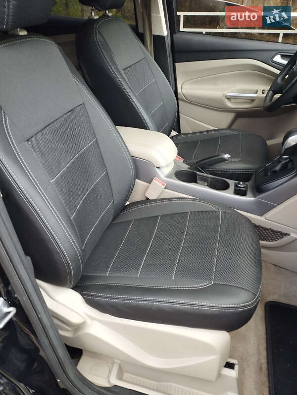 Внедорожник / Кроссовер Ford Escape 2015 в Херсоне