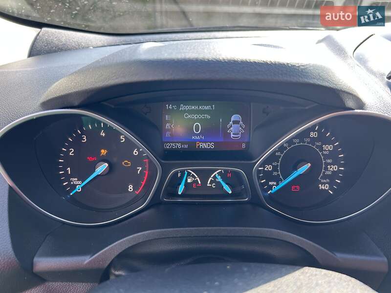 Внедорожник / Кроссовер Ford Escape 2016 в Кременчуге