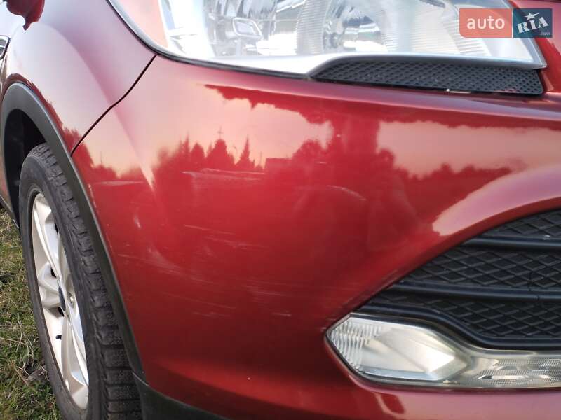 Внедорожник / Кроссовер Ford Escape 2016 в Шептицькому