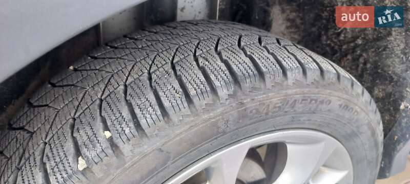 Внедорожник / Кроссовер Ford Escape 2012 в Тернополе