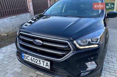 Позашляховик / Кросовер Ford Escape 2019 в Львові