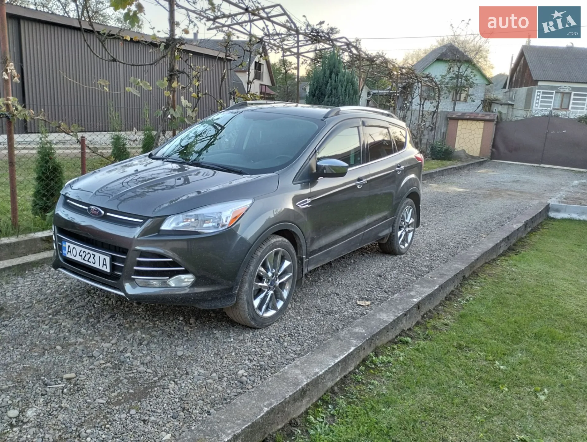 2014 Ford Escape - мініатюра 2