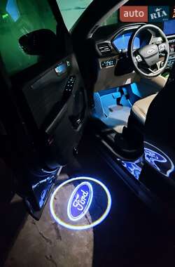 Внедорожник / Кроссовер Ford Escape 2021 в Марганце