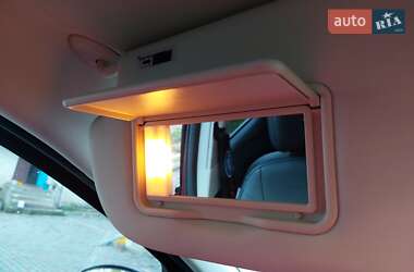 Внедорожник / Кроссовер Ford Escape 2015 в 
