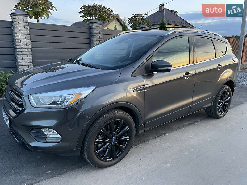 Ford Escape 2017