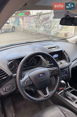 Внедорожник / Кроссовер Ford Escape 2016 в Киеве