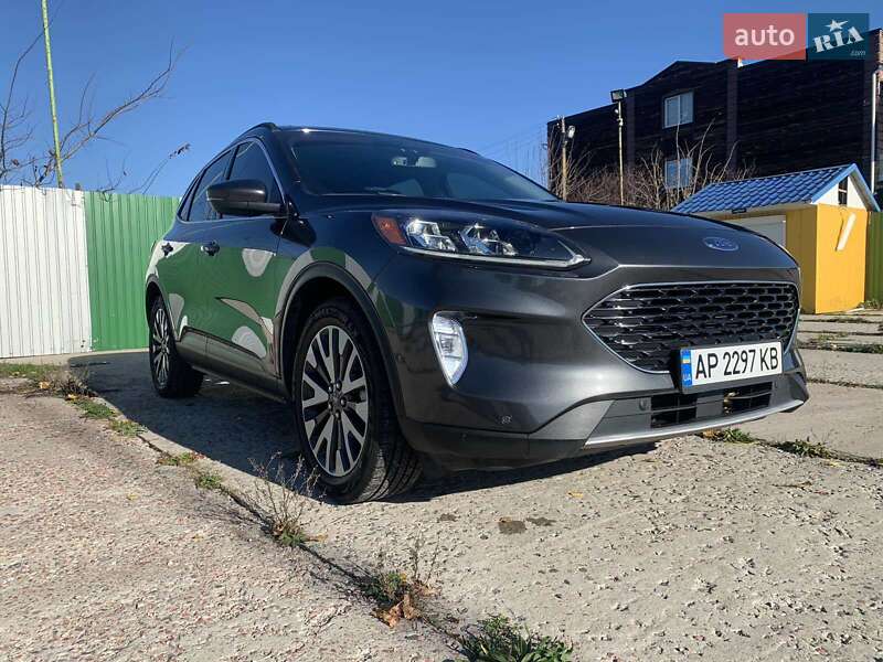 Внедорожник / Кроссовер Ford Escape 2020 в Виннице
