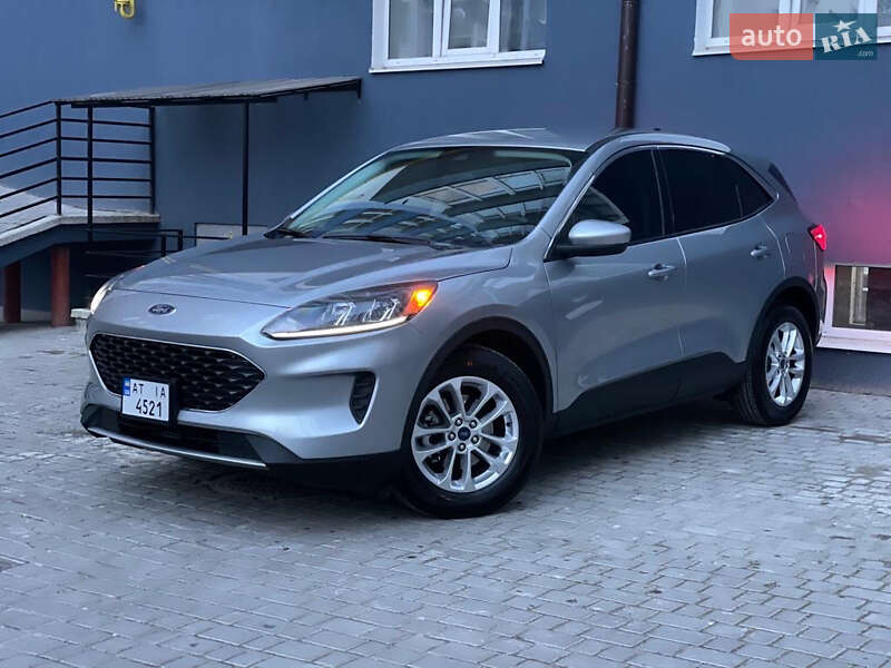 Позашляховик / Кросовер Ford Escape 2022 в Івано-Франківську