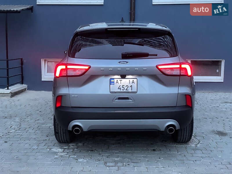 Позашляховик / Кросовер Ford Escape 2022 в Івано-Франківську