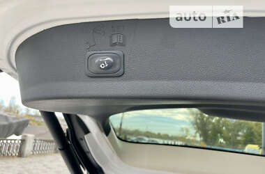 Внедорожник / Кроссовер Ford Escape 2014 в 