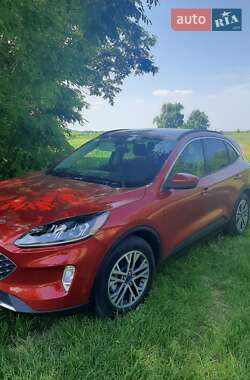 Внедорожник / Кроссовер Ford Escape 2021 в Киеве