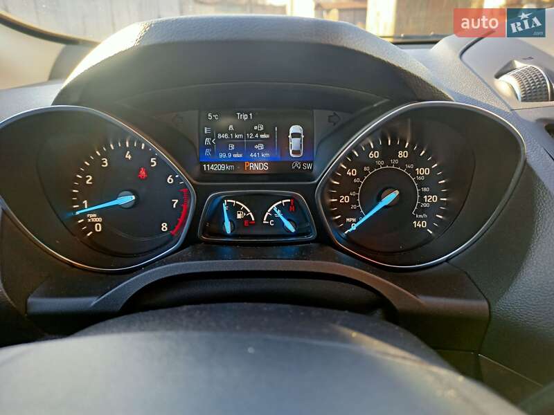 Внедорожник / Кроссовер Ford Escape 2018 в Черкассах