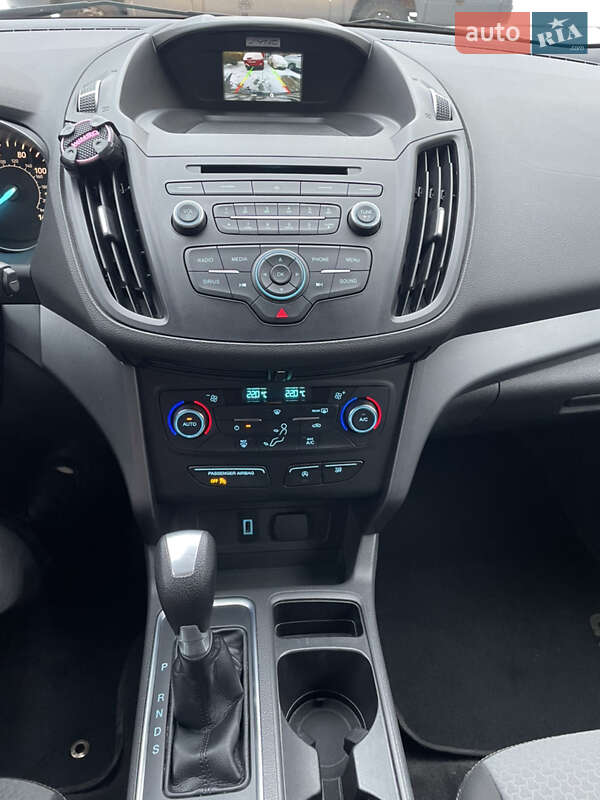 Внедорожник / Кроссовер Ford Escape 2016 в Киеве