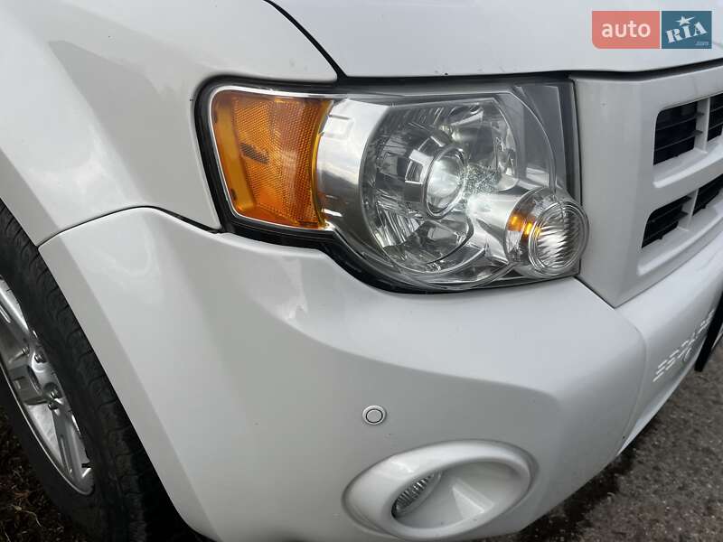 Позашляховик / Кросовер Ford Escape 2011 в Болграді