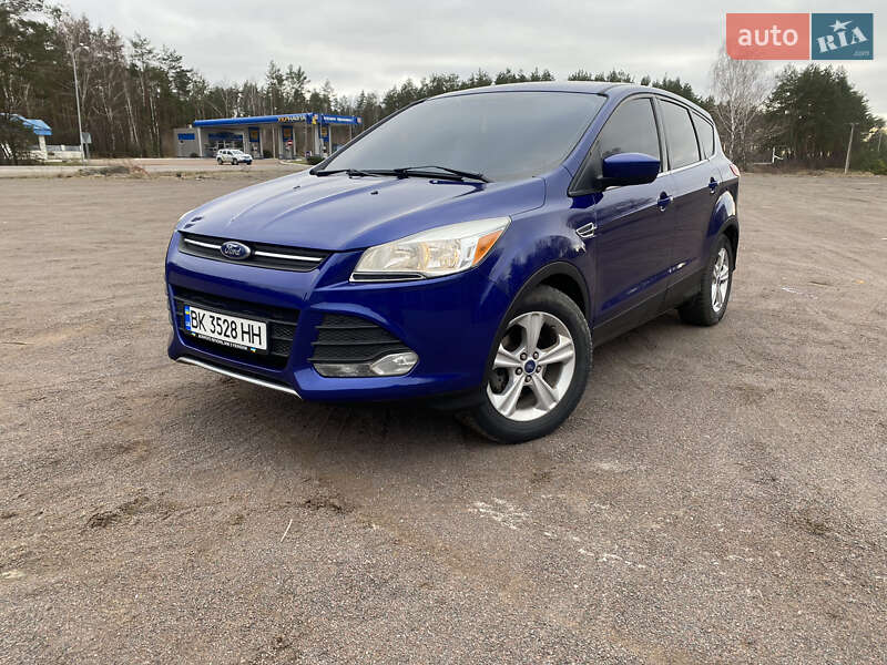 Позашляховик / Кросовер Ford Escape 2014 в Сарнах