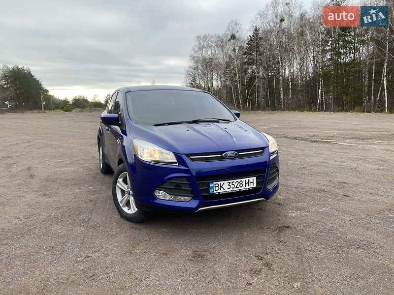 Позашляховик / Кросовер Ford Escape 2014 в Сарнах
