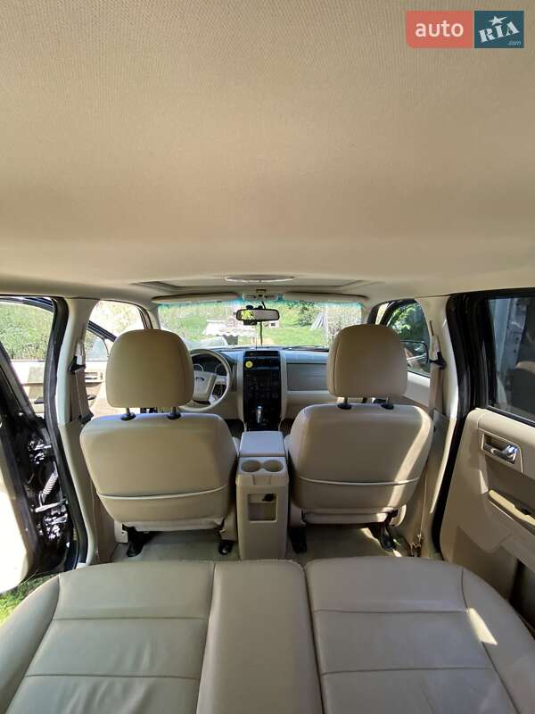 Внедорожник / Кроссовер Ford Escape 2011 в Умани