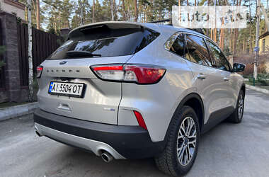 Внедорожник / Кроссовер Ford Escape 2020 в Киеве