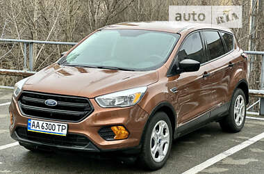 Позашляховик / Кросовер Ford Escape 2016 в Києві