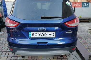 Внедорожник / Кроссовер Ford Escape 2012 в Рахове