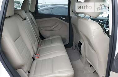 Внедорожник / Кроссовер Ford Escape 2014 в Львове