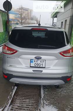 Позашляховик / Кросовер Ford Escape 2015 в Харкові