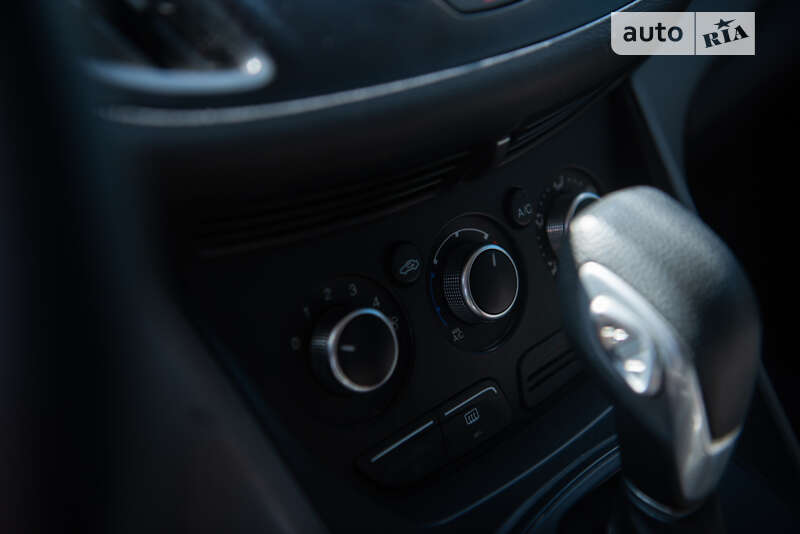 Внедорожник / Кроссовер Ford Escape 2013 в Ровно фото 32 Внедорожник / Кроссовер Ford Escape 2013 в Ровно