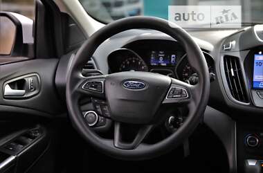 Внедорожник / Кроссовер Ford Escape 2016 в Харькове