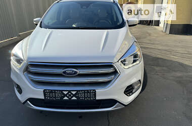 Внедорожник / Кроссовер Ford Escape 2018 в Одессе